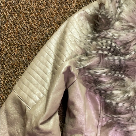 Faux Leather Fur Collar Jacket - Picture 4 of 6